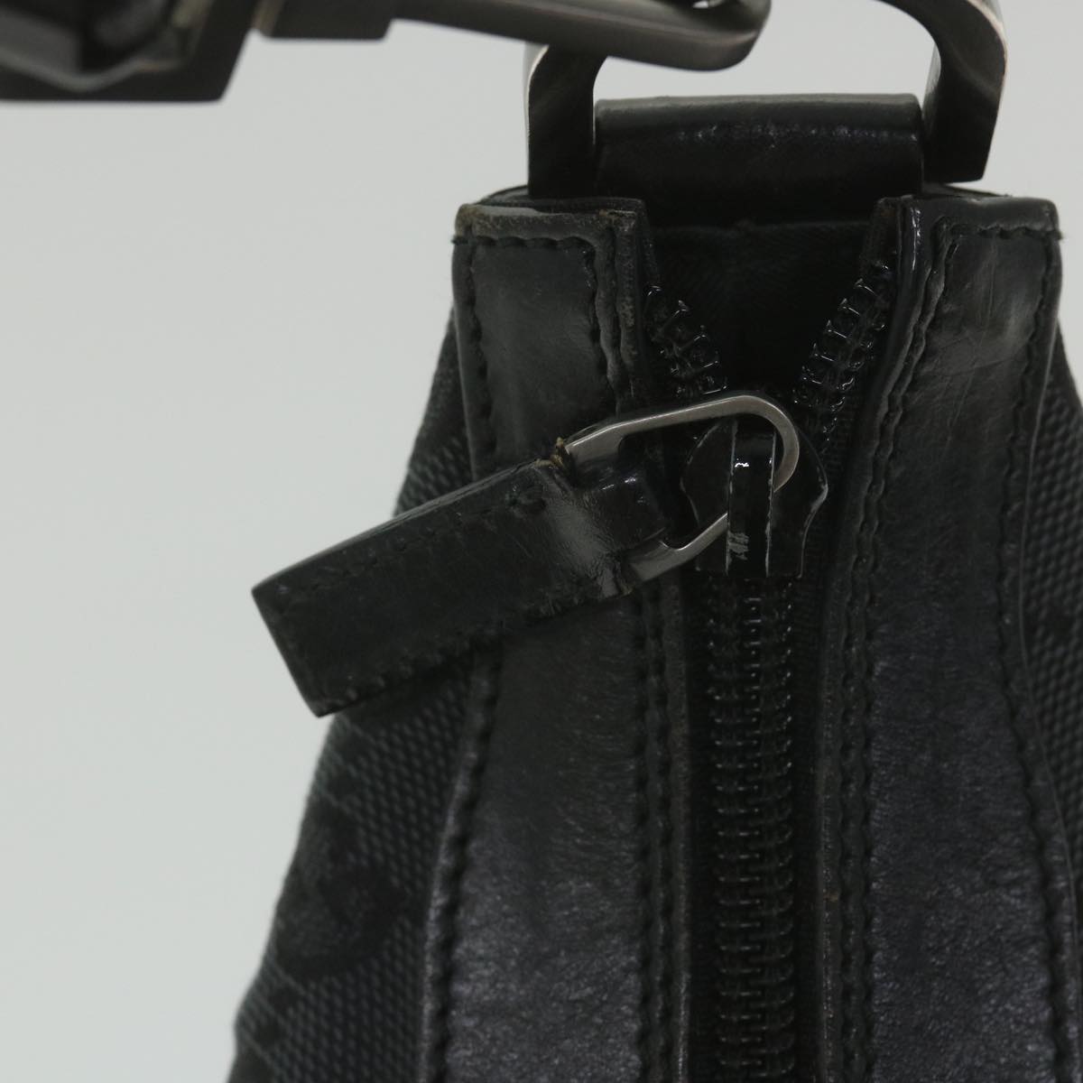 GUCCI GG Canvas Bamboo Shoulder Bag Black ac2332