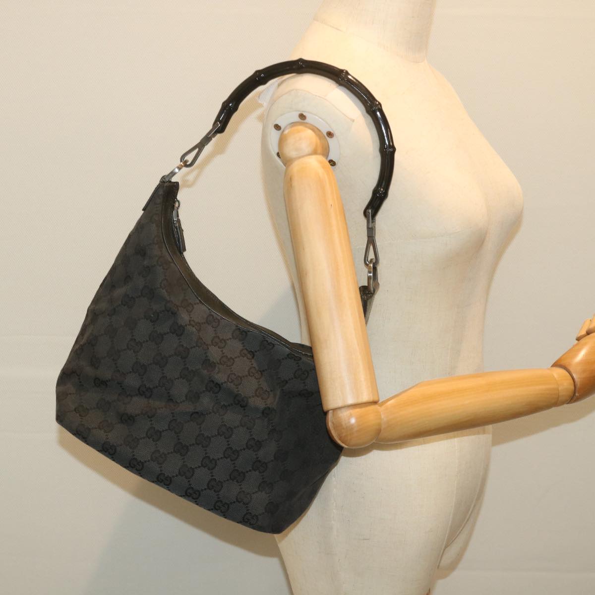 GUCCI GG Canvas Bamboo Shoulder Bag Black ac2332