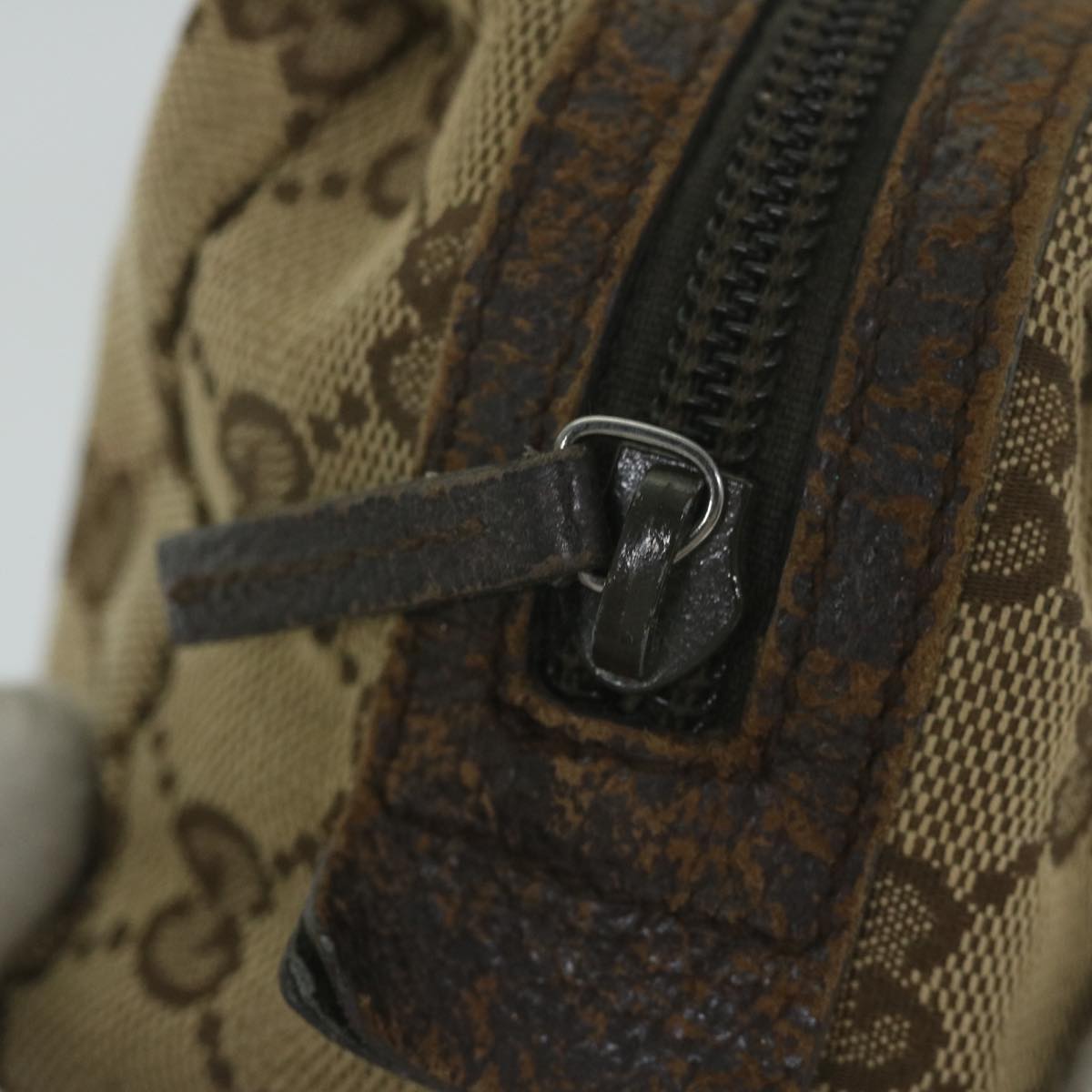 GUCCI GG Canvas Pouch Beige 29595 ac2497