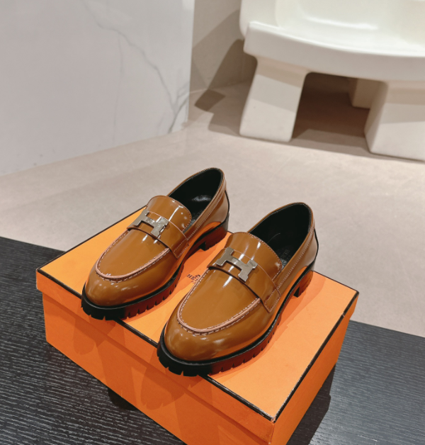 SAMC - HMS Women Shoes - 575