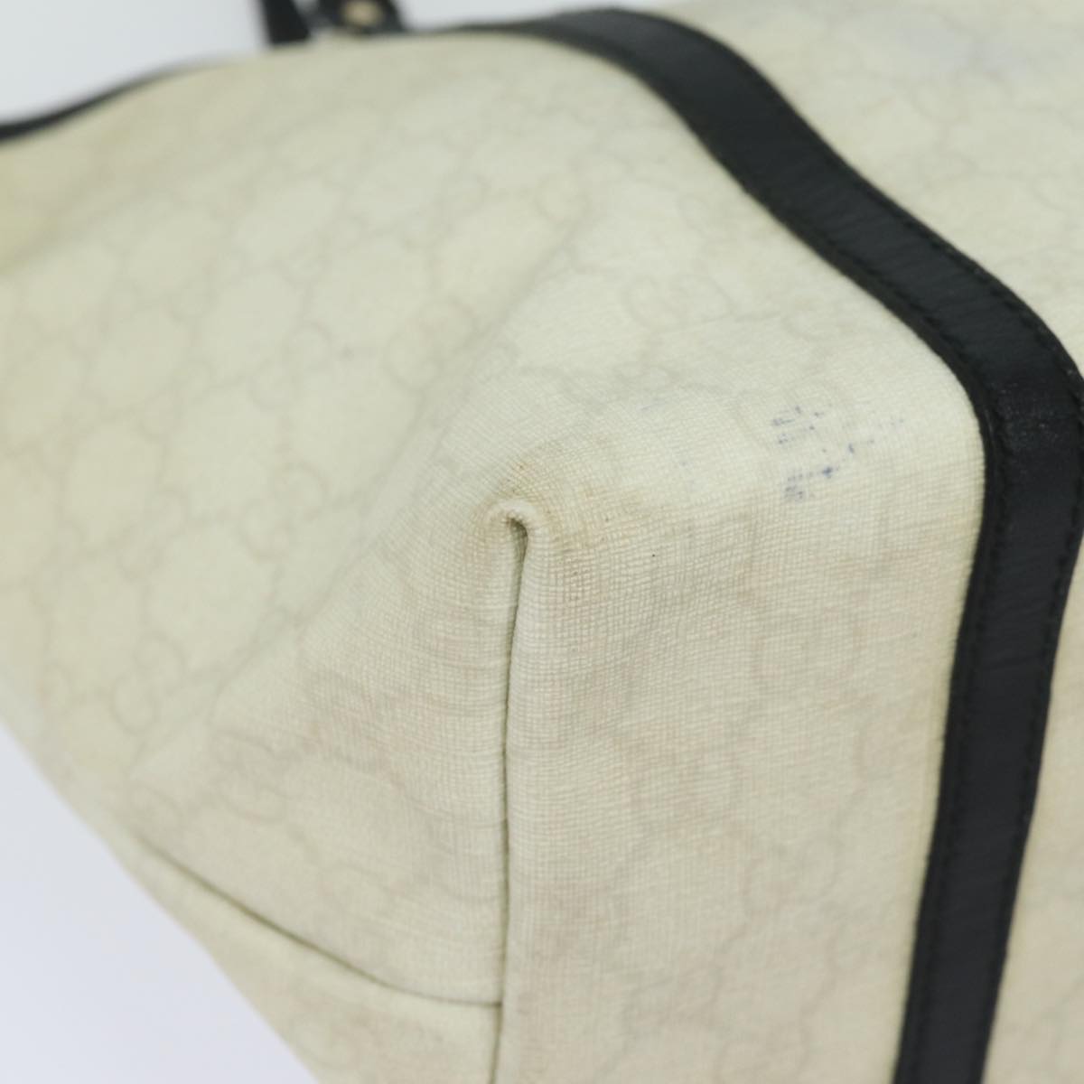GUCCI GG Supreme Tote Bag PVC White 197953 ac3059