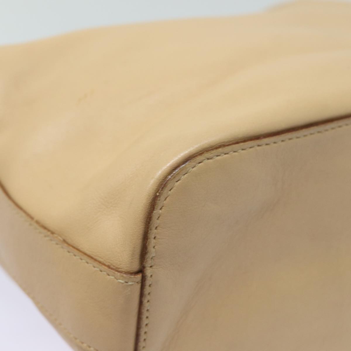 GUCCI Chain Shoulder Bag Leather Beige 001 3874 ac3127