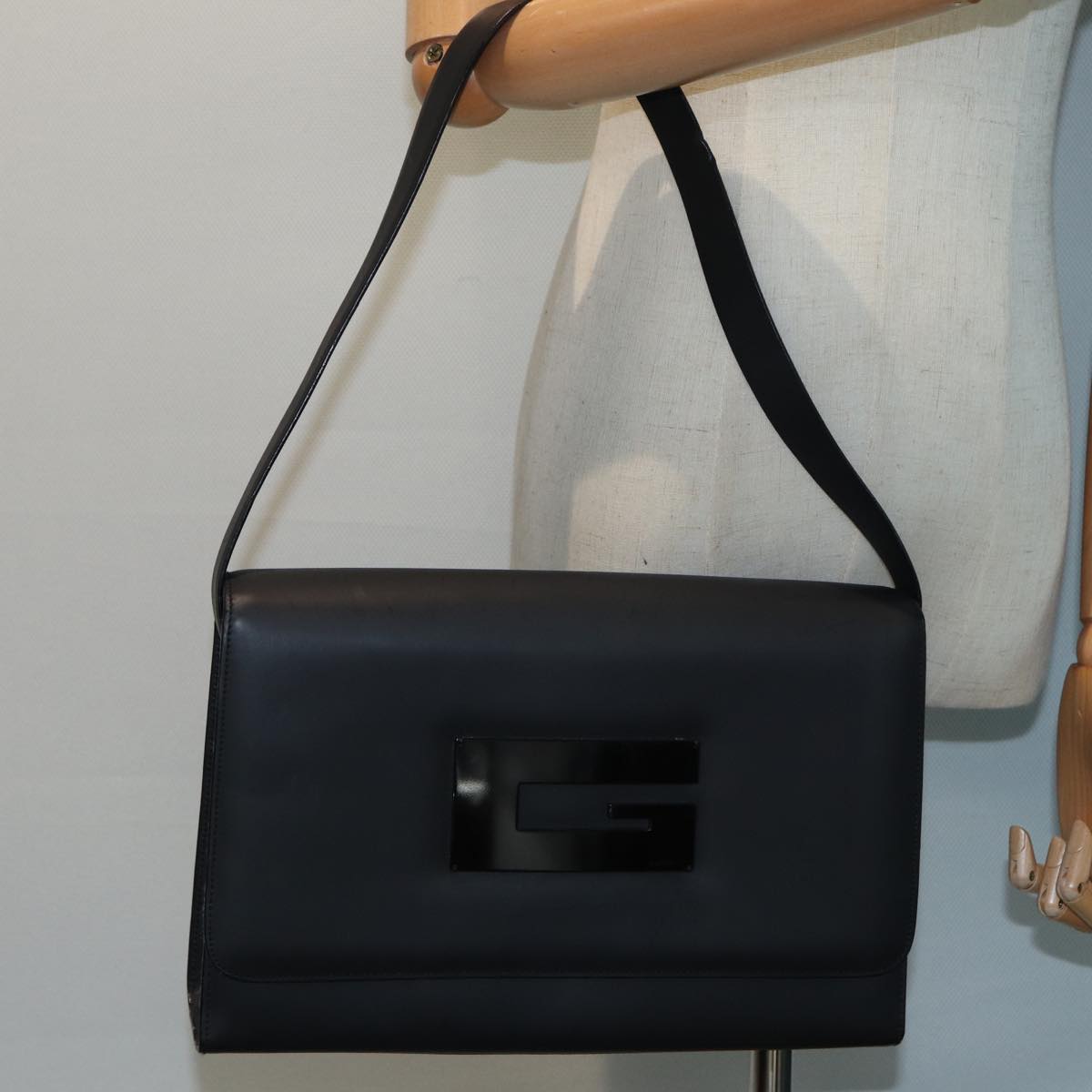 GUCCI Shoulder Bag Enamel Black 001 3064 002058 ac3140