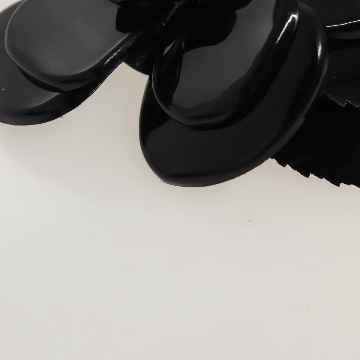 CHANEL Brooch plastic Black CC ac3342