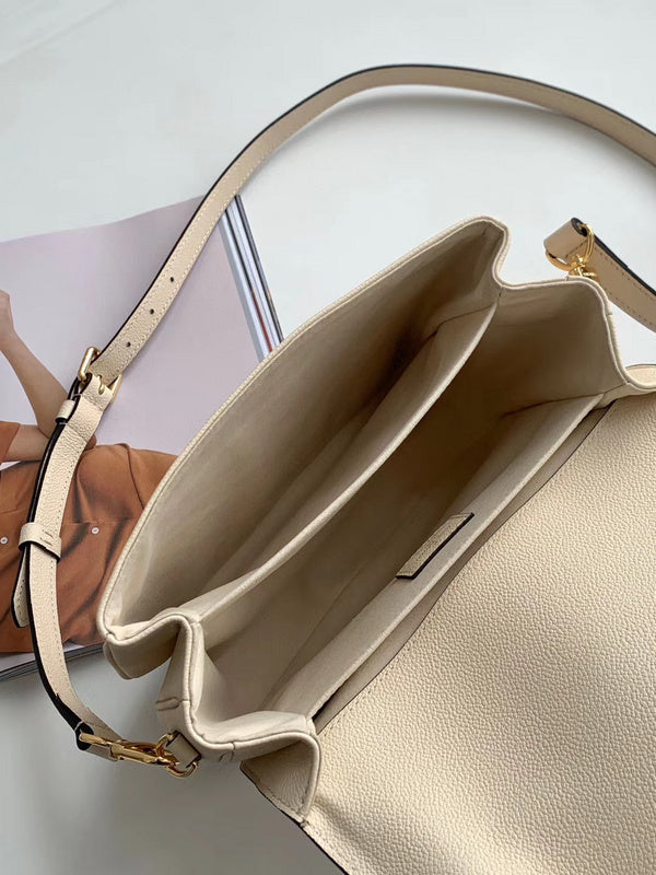 LOV2 Bags - Luxurious Bags  2544