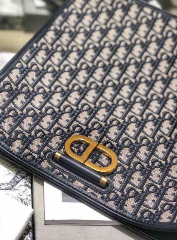SAMCC - DOR Bags - 595