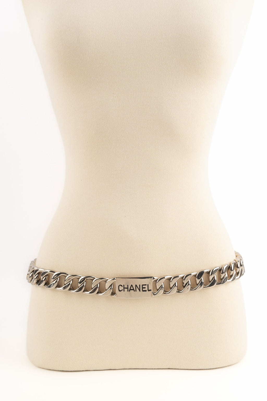Ceinture argentée Chanel