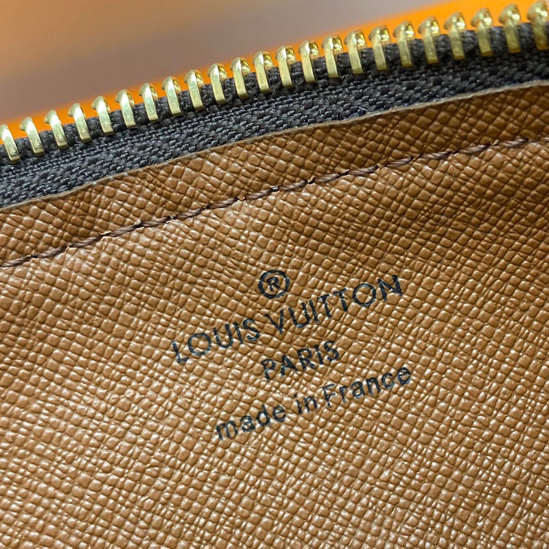 LOV2 Bags - Luxurious Bags  1914
