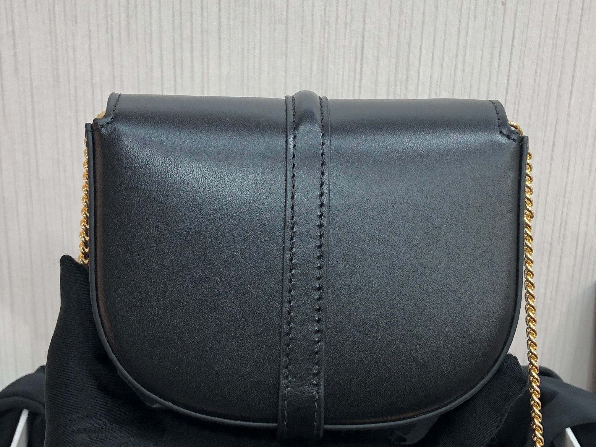 GLAMI Small Chain Pouch Black For Women 5.5in/14cm