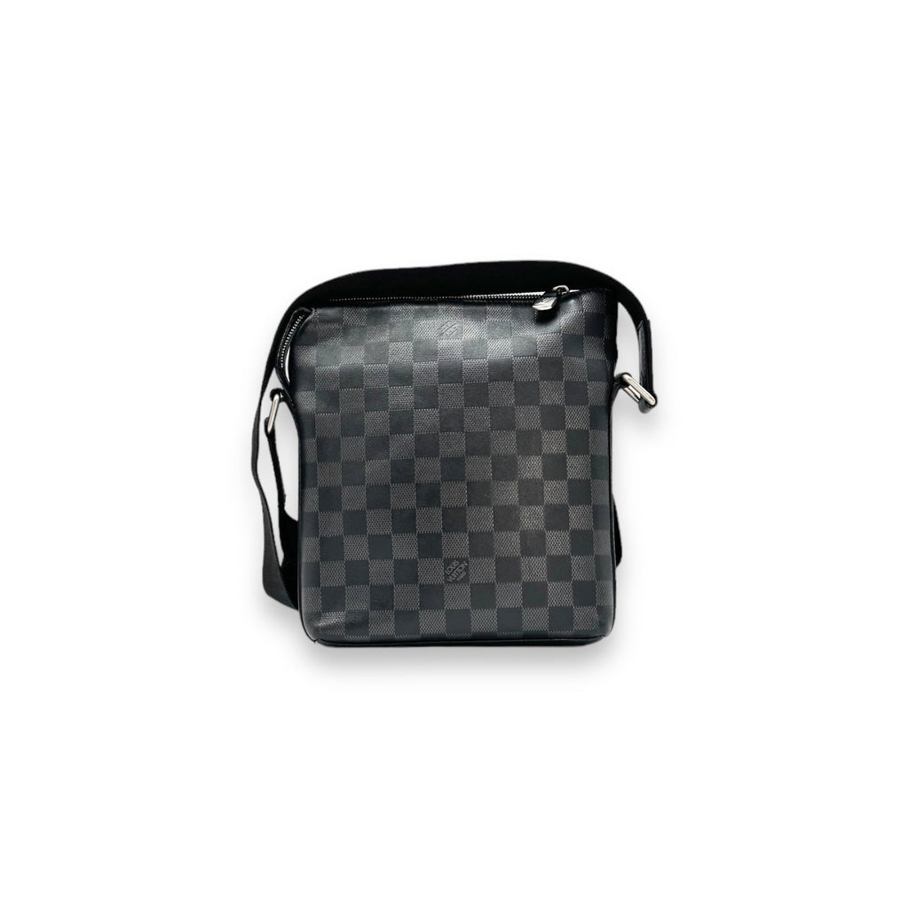 Louis Vuitton Damier Infini Discovery BB Messenger Onyx Bag