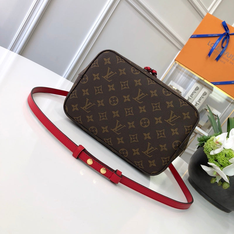 LOV2 Bags - Fashion Bags  2692