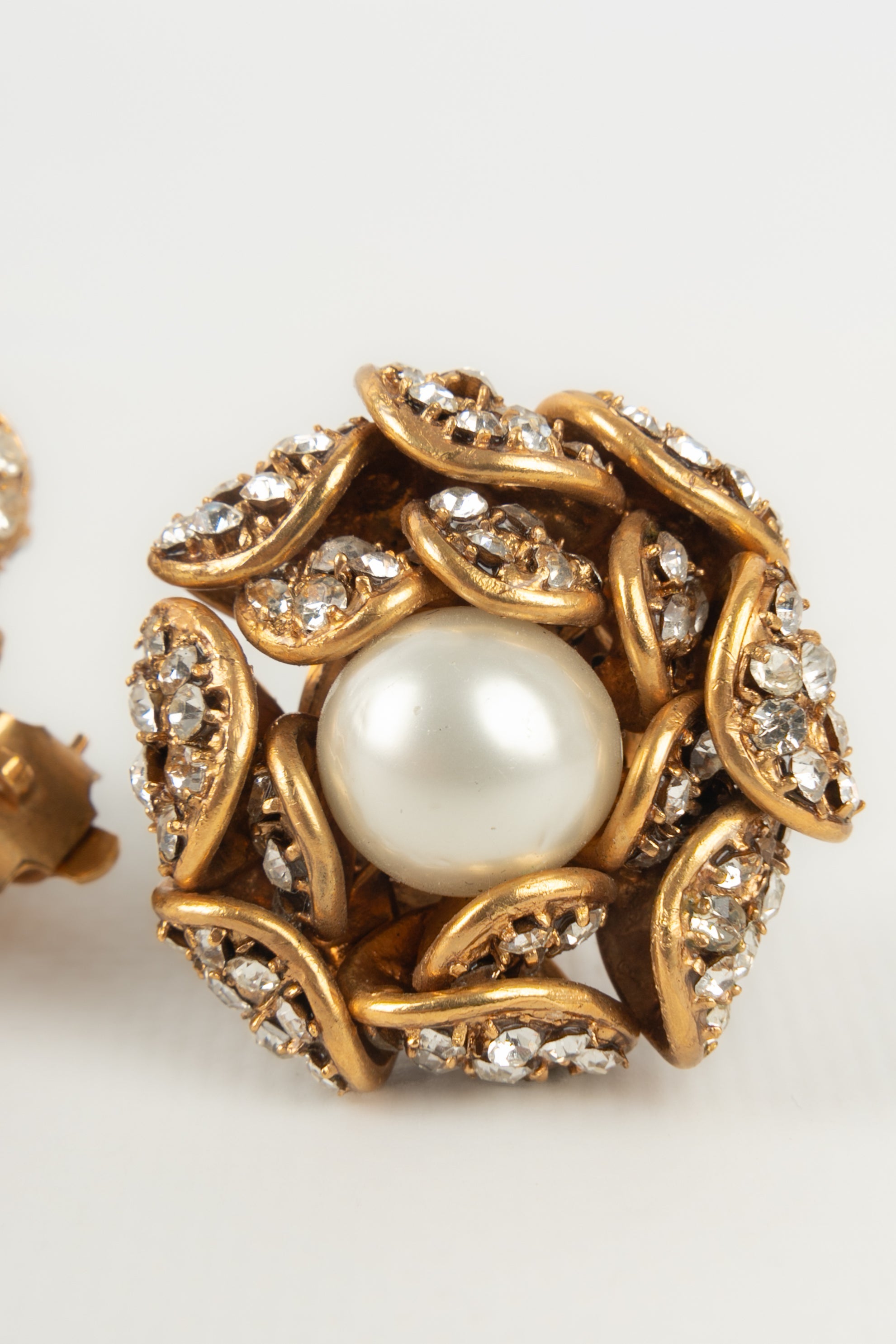 Boucles d'oreilles camélia Chanel