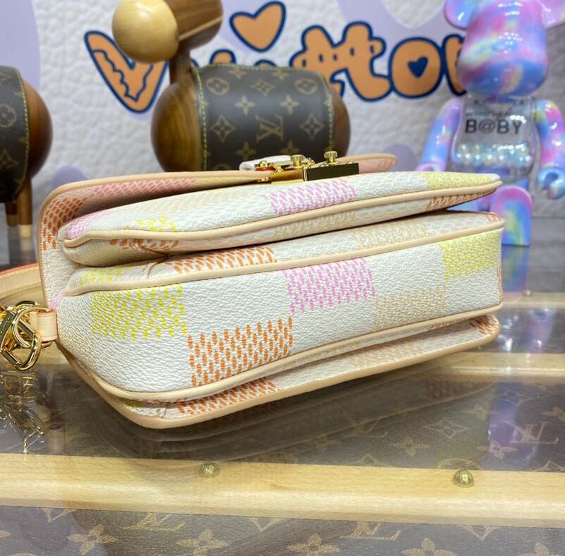 SAMC - LOV Bags - 297