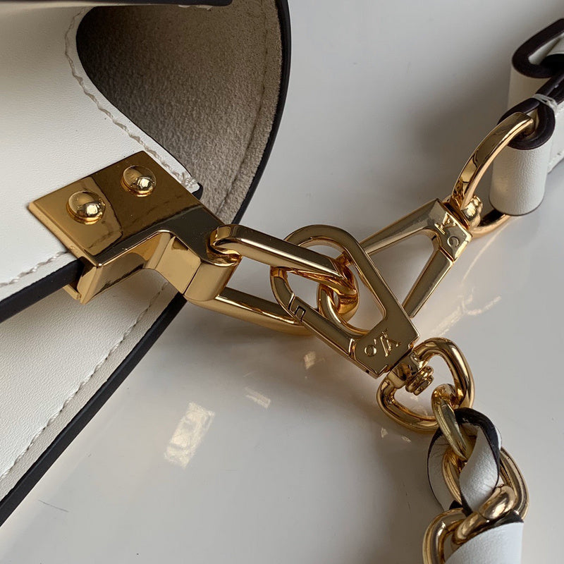 LOV2 Bags - Luxurious Bags  1568
