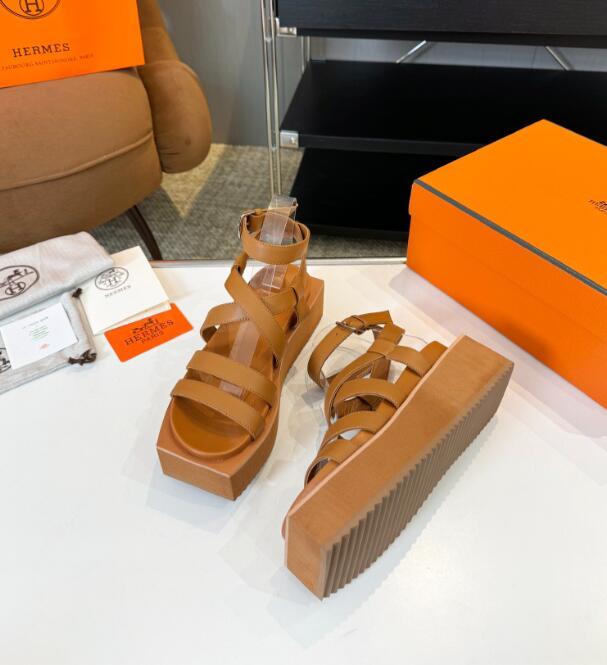 SAMC - HMS Women Shoes - 700