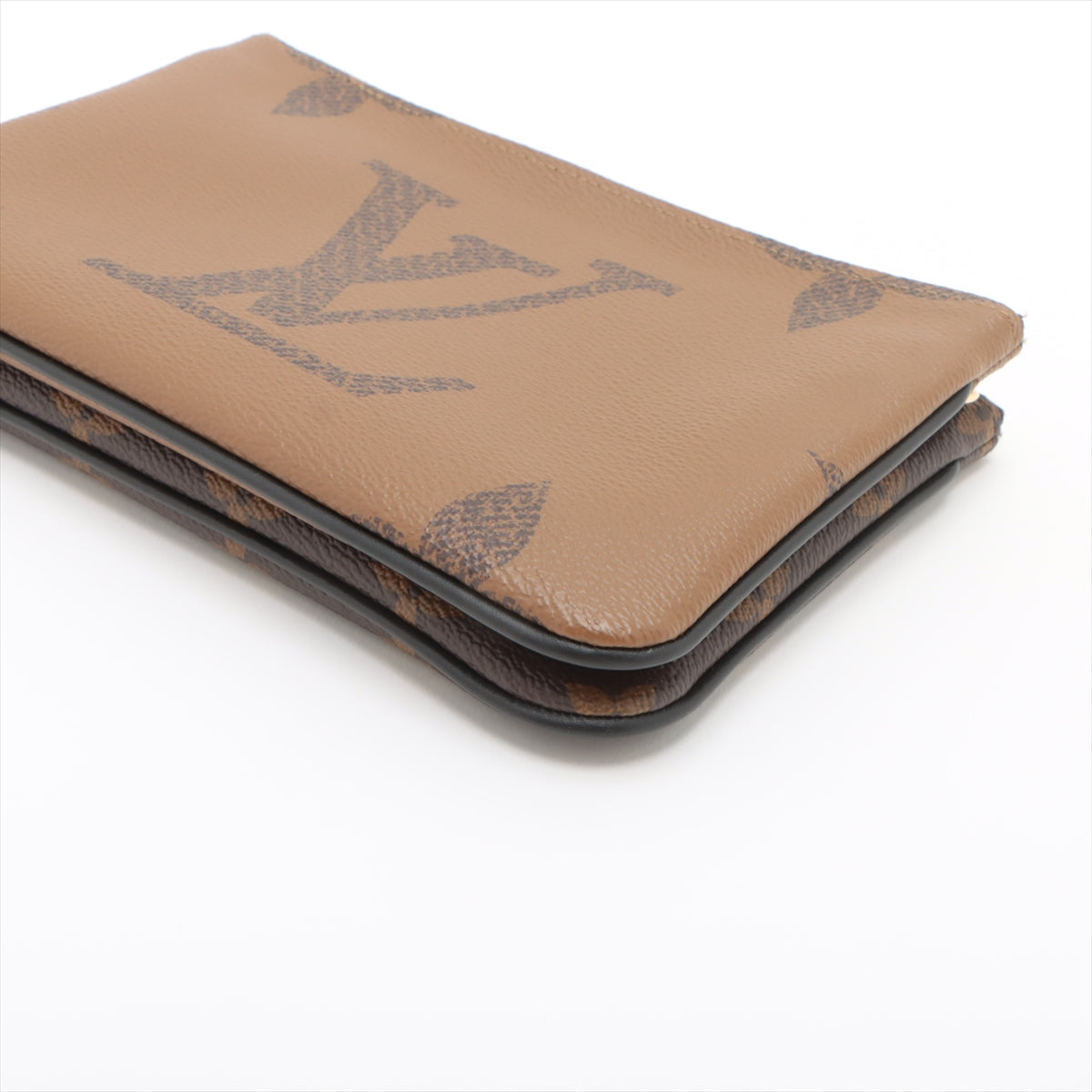 Louis Vuitton Giant Monogram Reversee Pouch Double  M69203