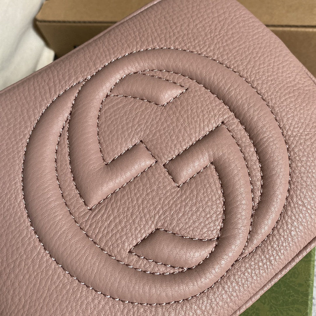 gg Soho Small Disco Bag Dust Pink For Women, Women’s Bags, Shoulder And Crossbody Bags 8in/21cm gg 308364