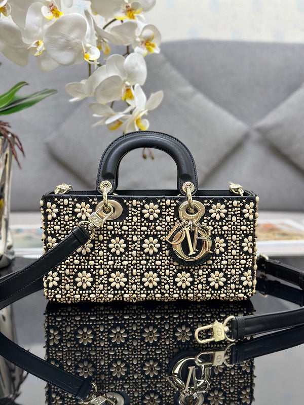 ELE - Dir Bags - 123
