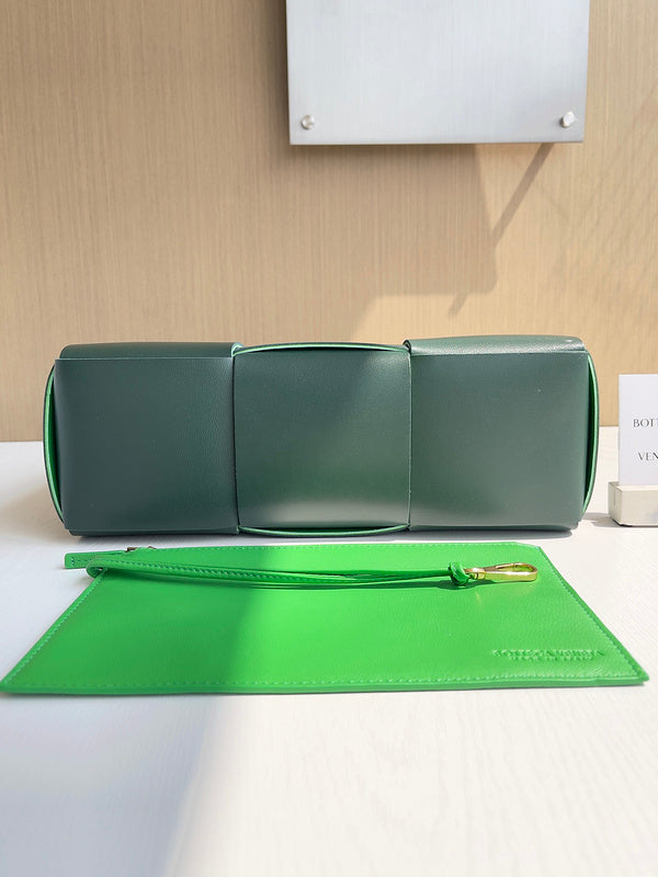 Glamy - BOV Bags - 694