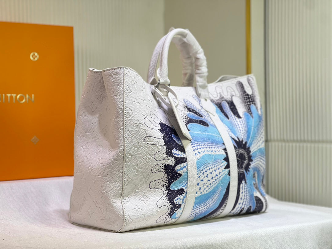 EN - Luxury Bags LUV 845
