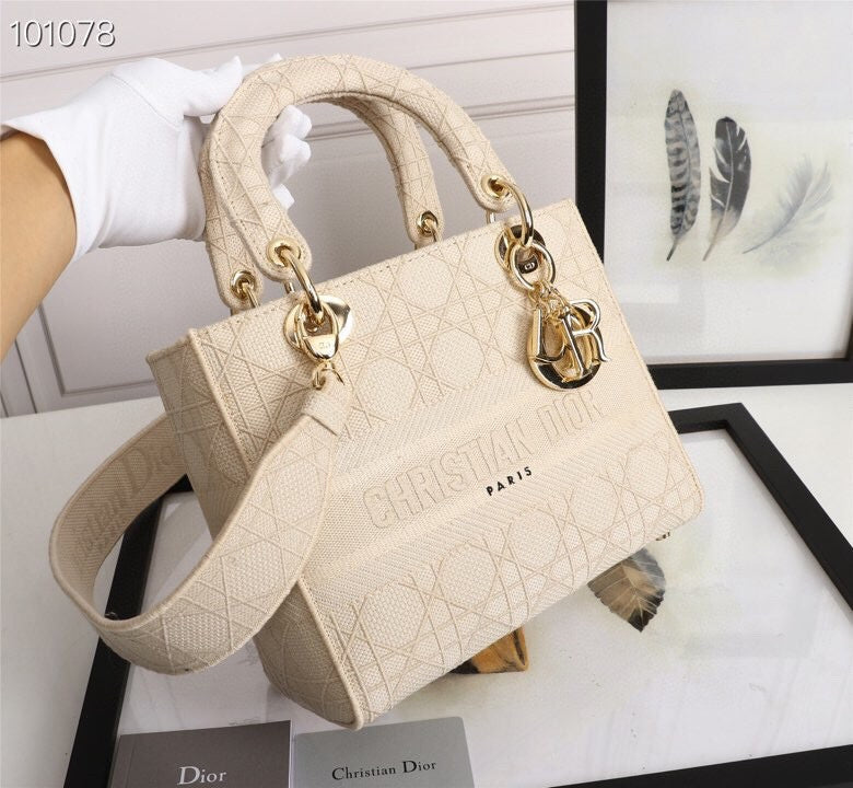ELE - Dir Bags - 086
