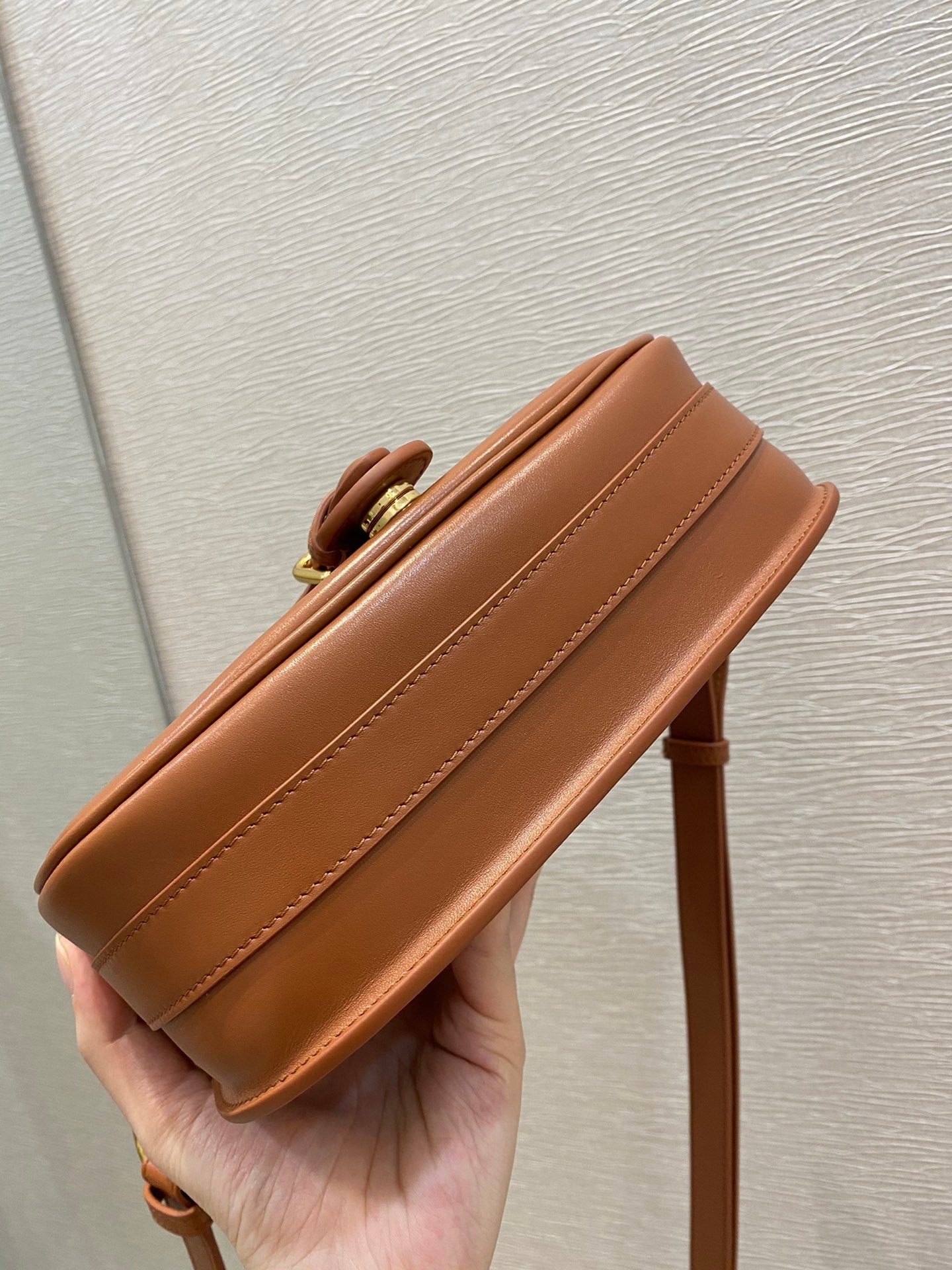 GLAMI Brown MeGLAMIum BoGLAMIy Bag For Women 22cm/9in
