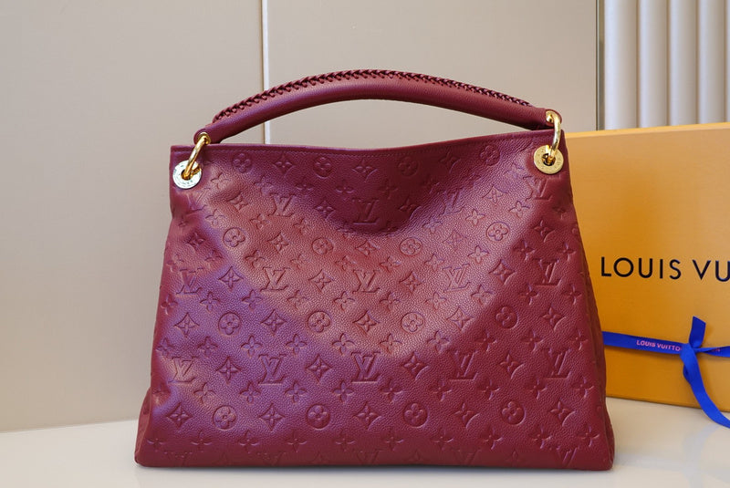 LOV2 Bags - Luxurious Bags  1549