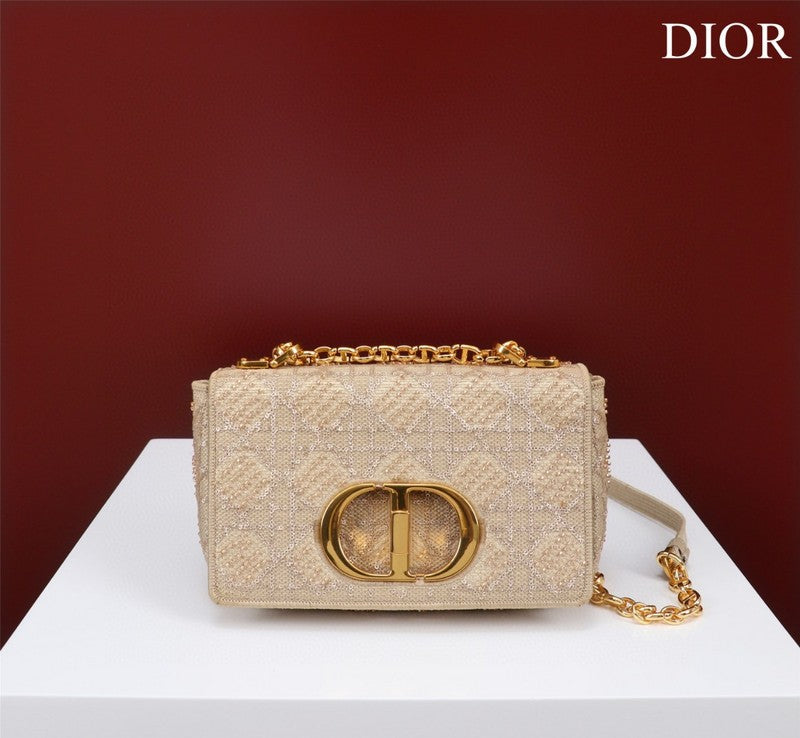 ELE - Dir Bags - 2014