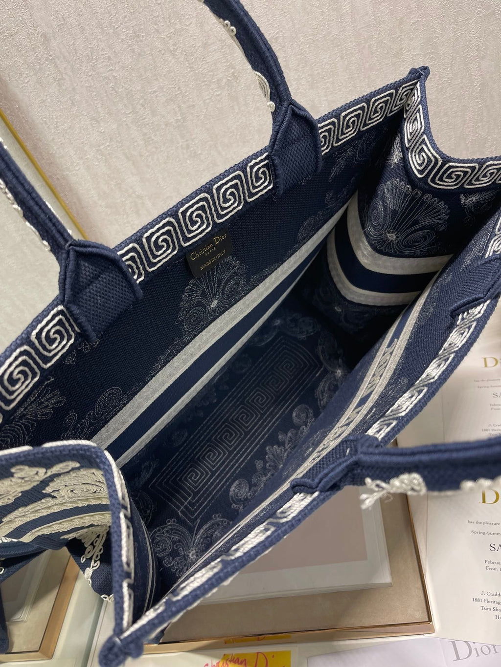 GLAMI MeGLAMIum Book Tote Blue and White Cornely Embroidery, Blue, For Women WomenÃ¢â‚¬â„¢s Handbags, Shoulder Bags, 42cm CD M1286ZTZB_M928