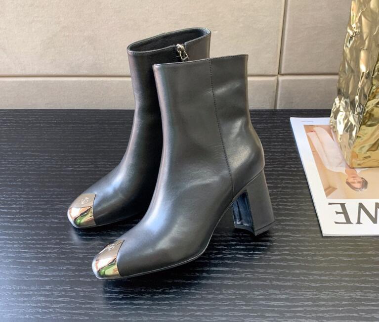GlamyWomen Shoes - 570