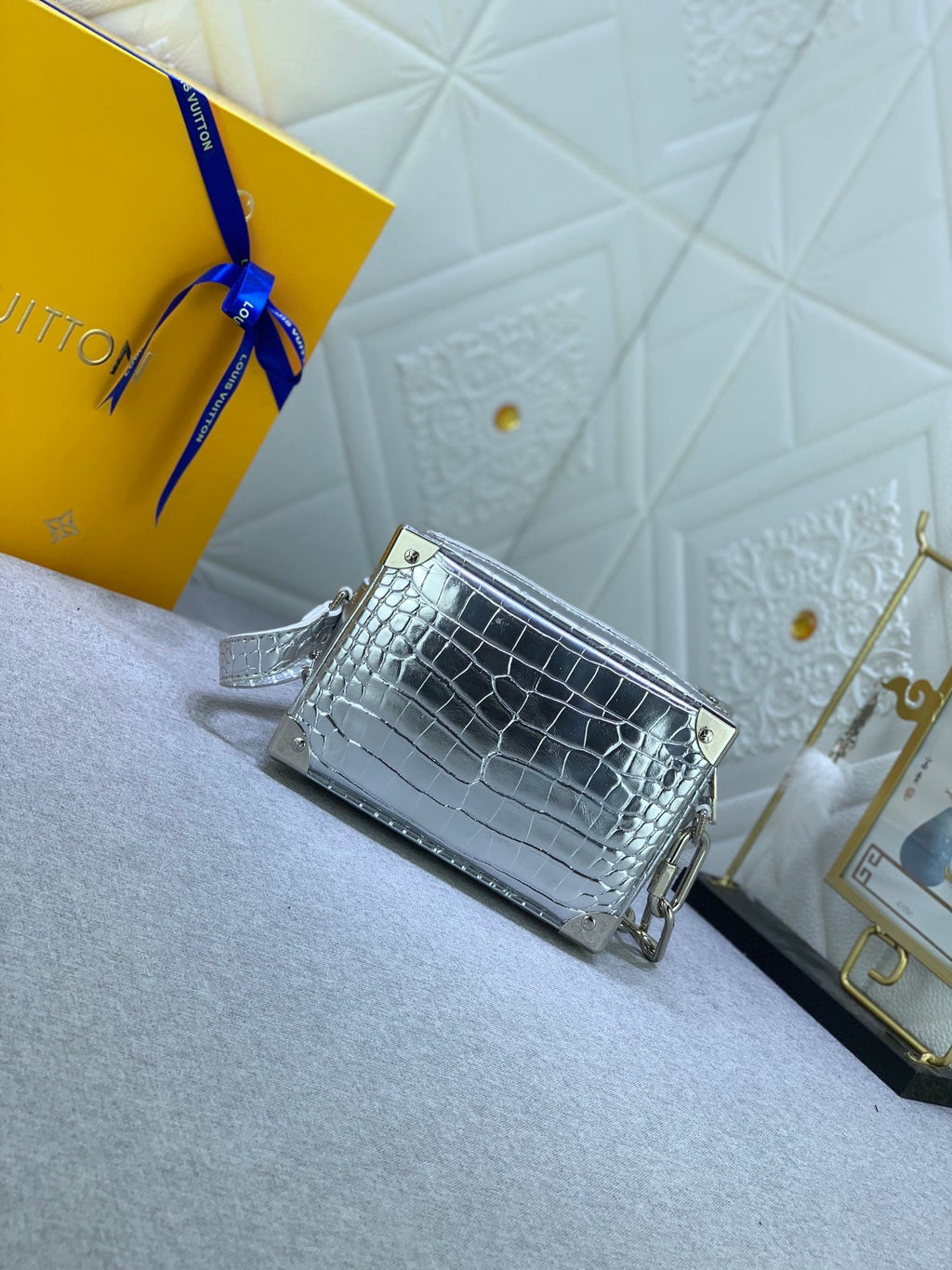 EN - New Arrival Bags LUV 659