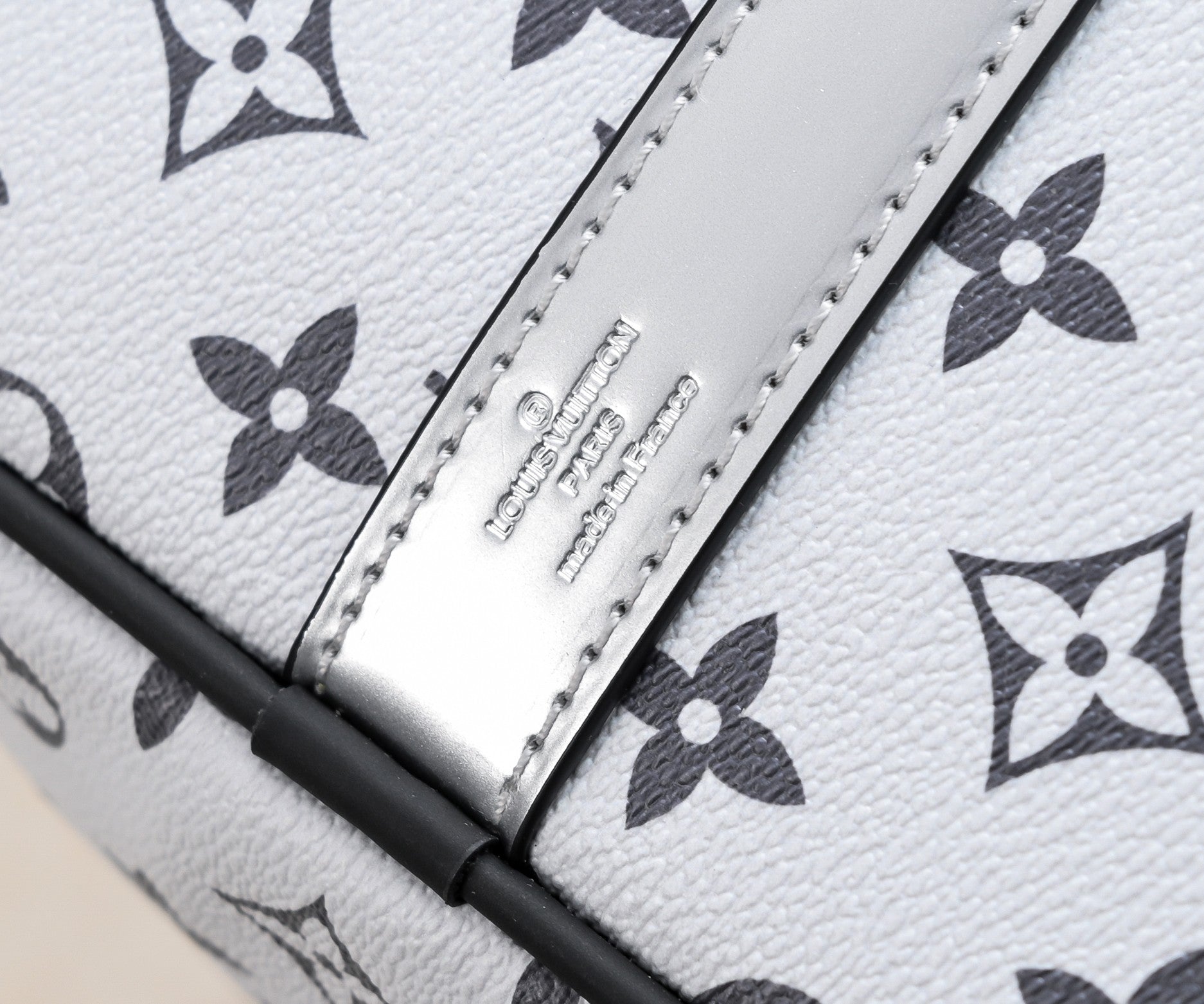 EN - New Bag LUV 655
