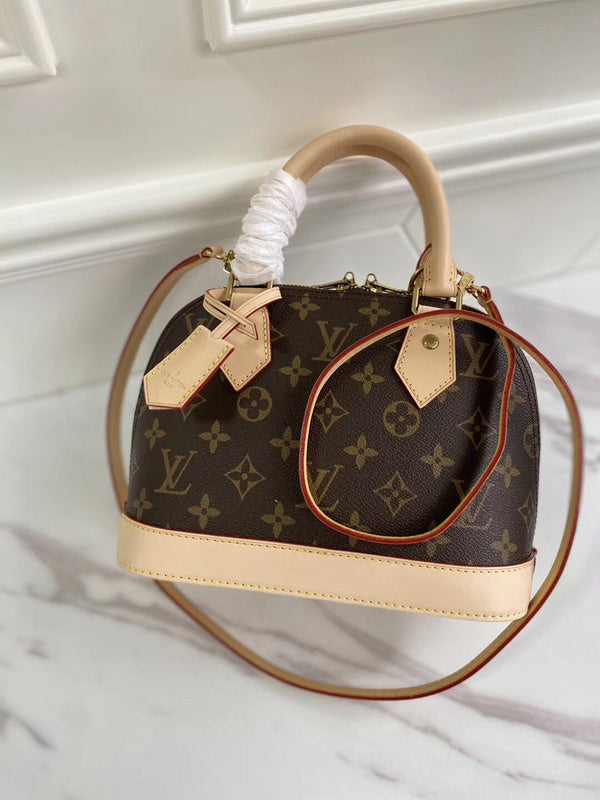 LOV2 Bags - Luxurious Bags  2588