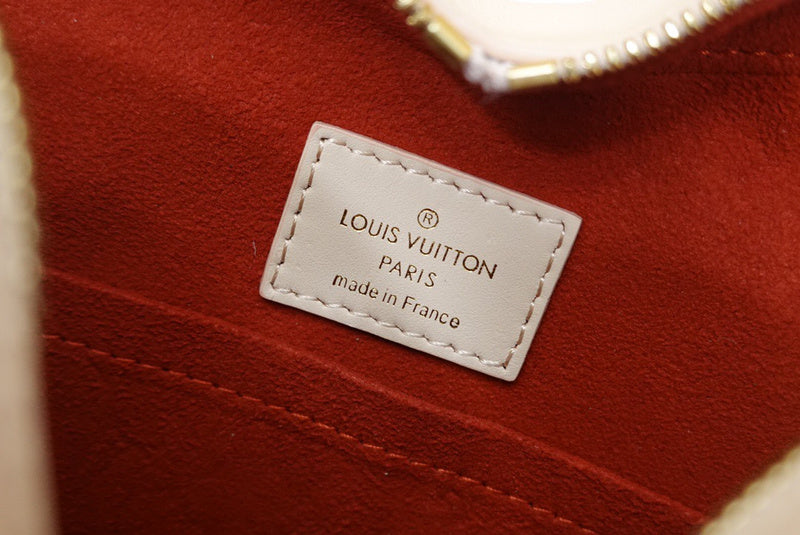 LOV2 Bags - Luxurious Bags  1521