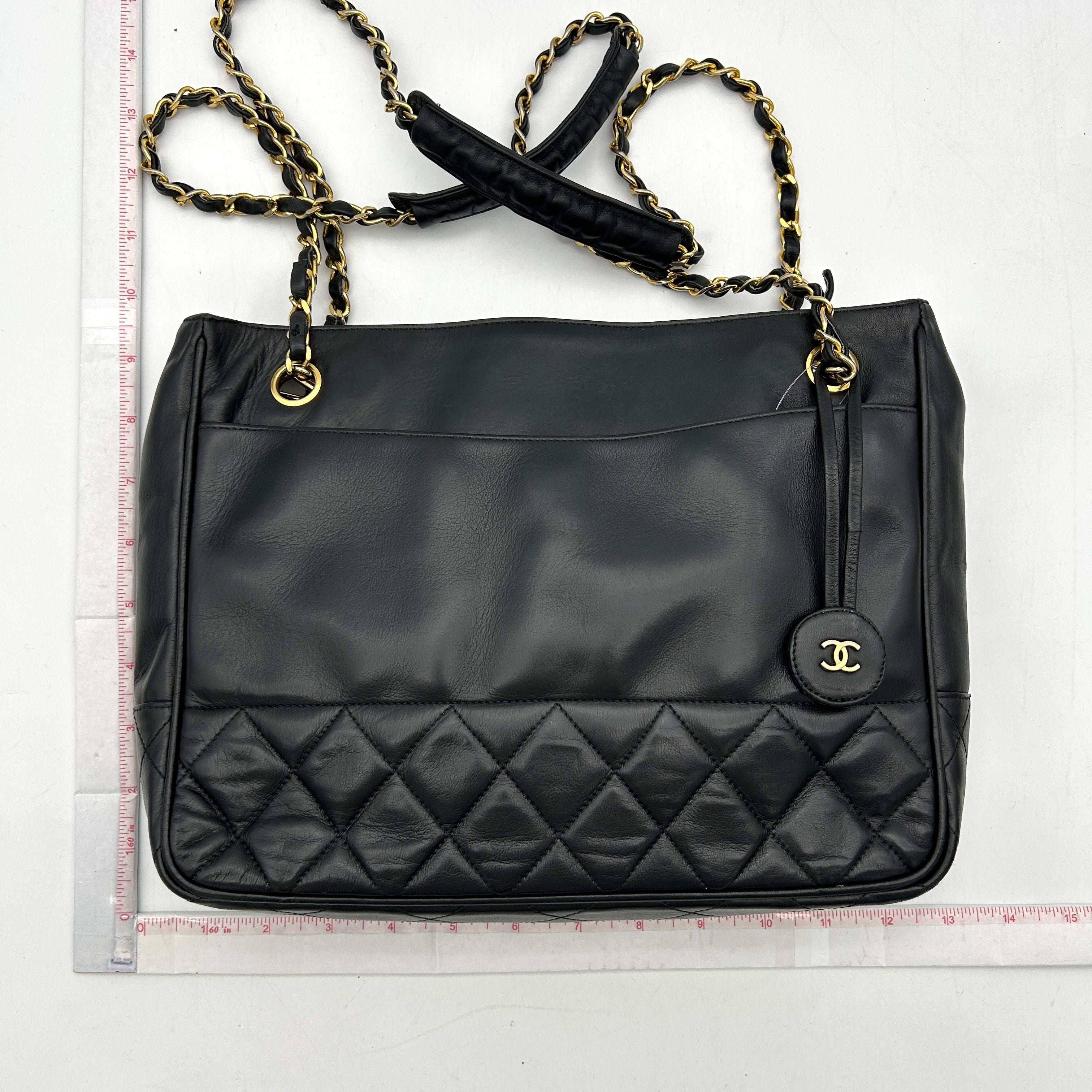 Chanel Quilted Chain Tote - Black Totes, Handbags ch8865fd