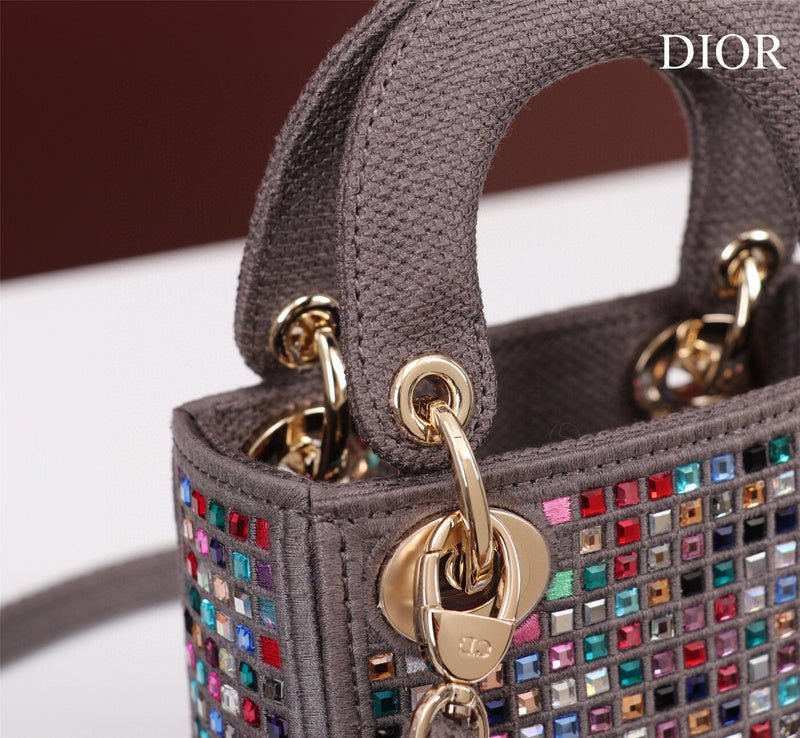 ELE - Dir Bags - 1691