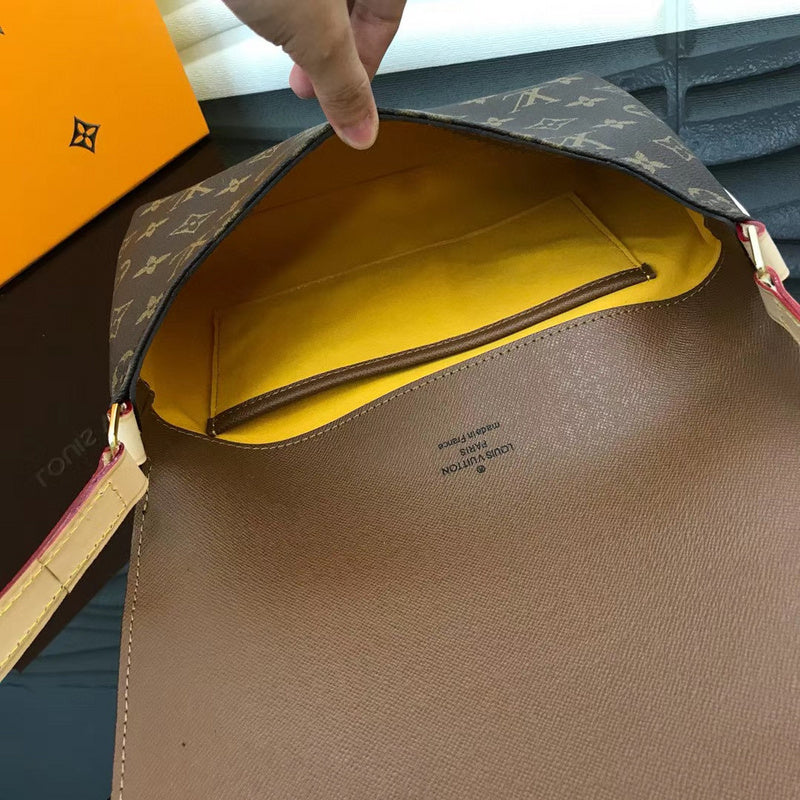LOV2 Bags - Luxurious Bags  2512