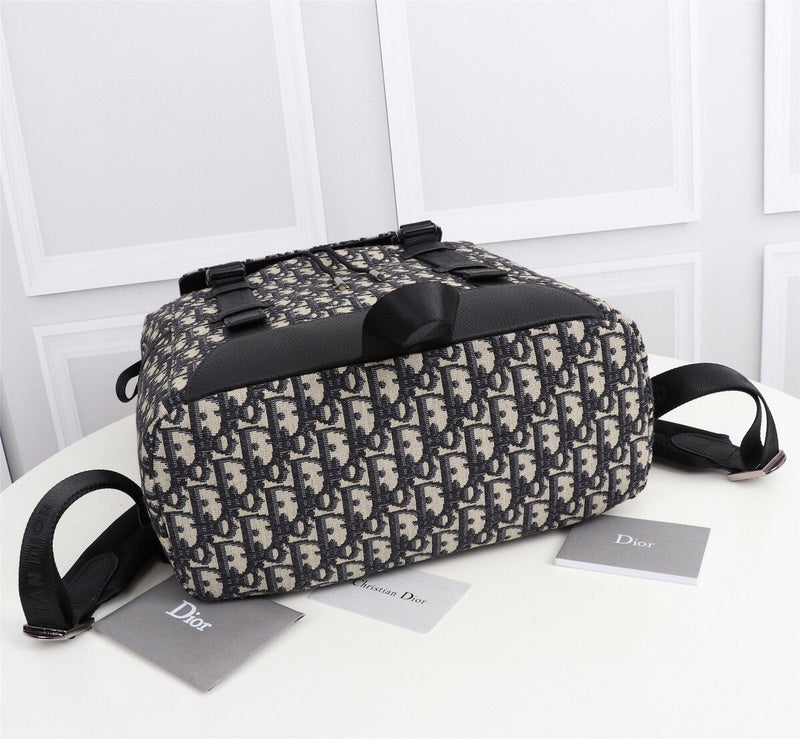 ELE - Dir Bags - 1540