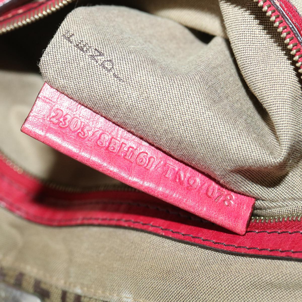 FENDI Zucchino Canvas Shoulder Bag Beige am3439