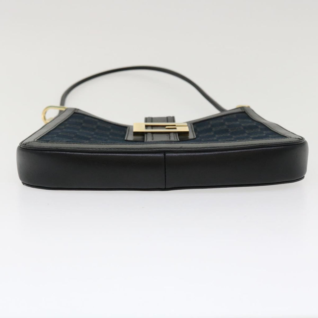 GUCCI GG Canvas Shoulder Bag Black 4142 am3951