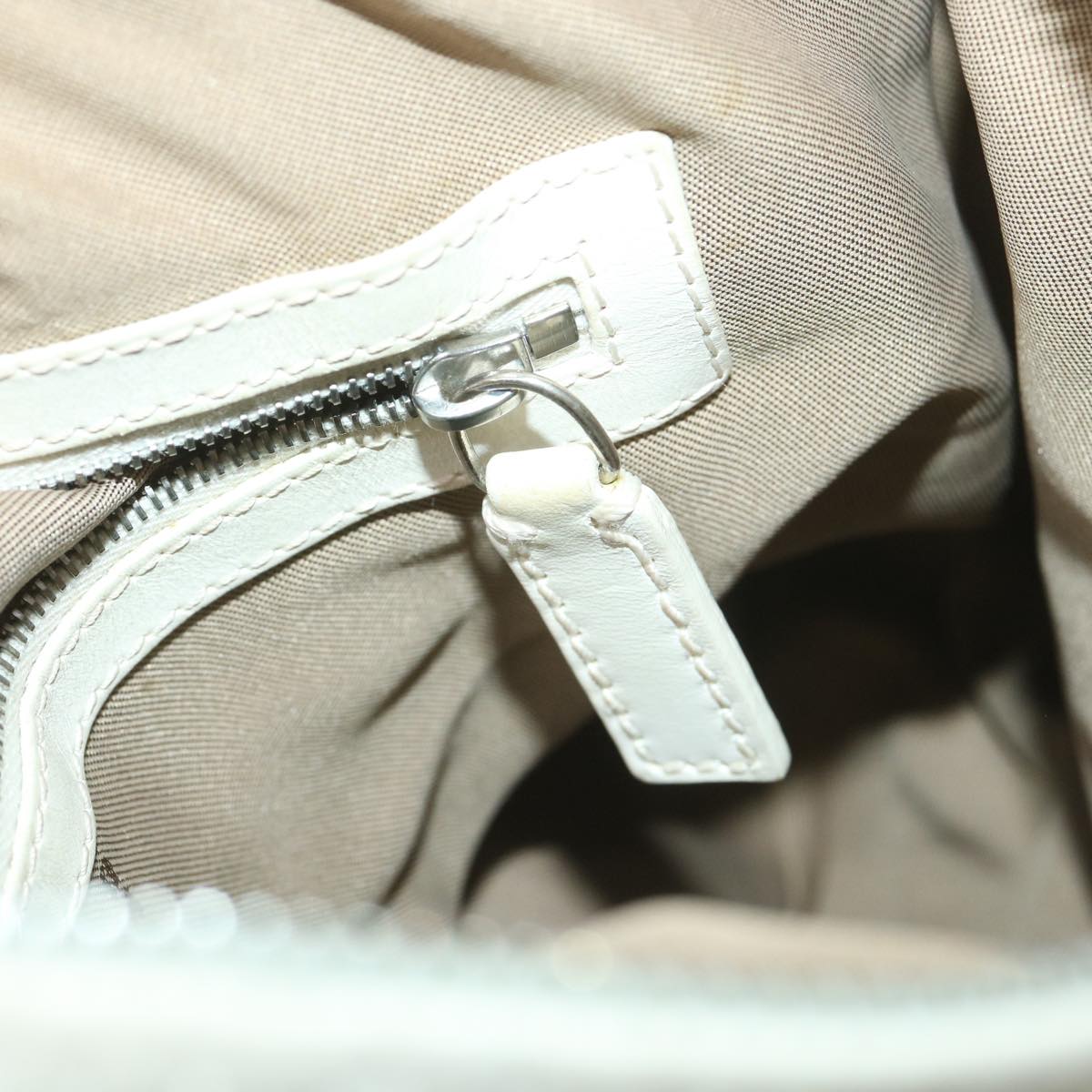 FENDI Shoulder Bag Leather White am4051
