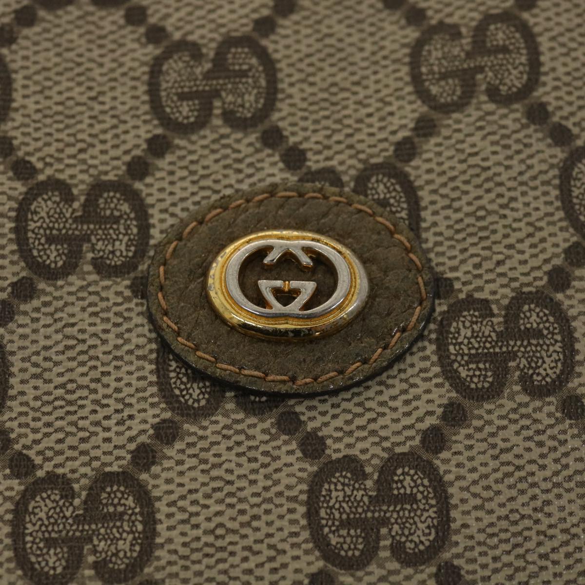 GUCCI GG Canvas Clutch Bag PVC Leather Beige 97.01.038 am4070