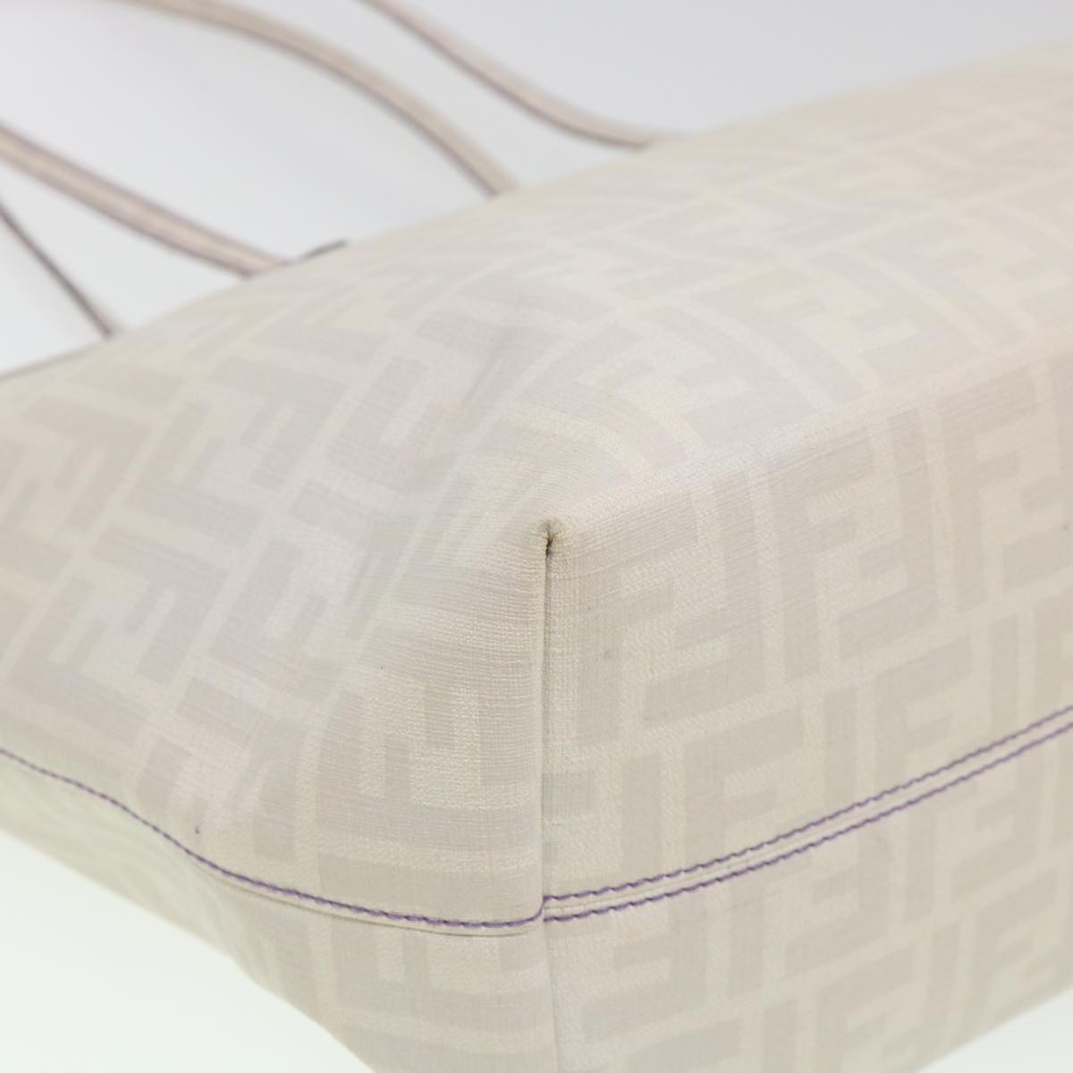 FENDI Zucca Canvas Tote Bag White 8BH185-UZD 108-211 am4133