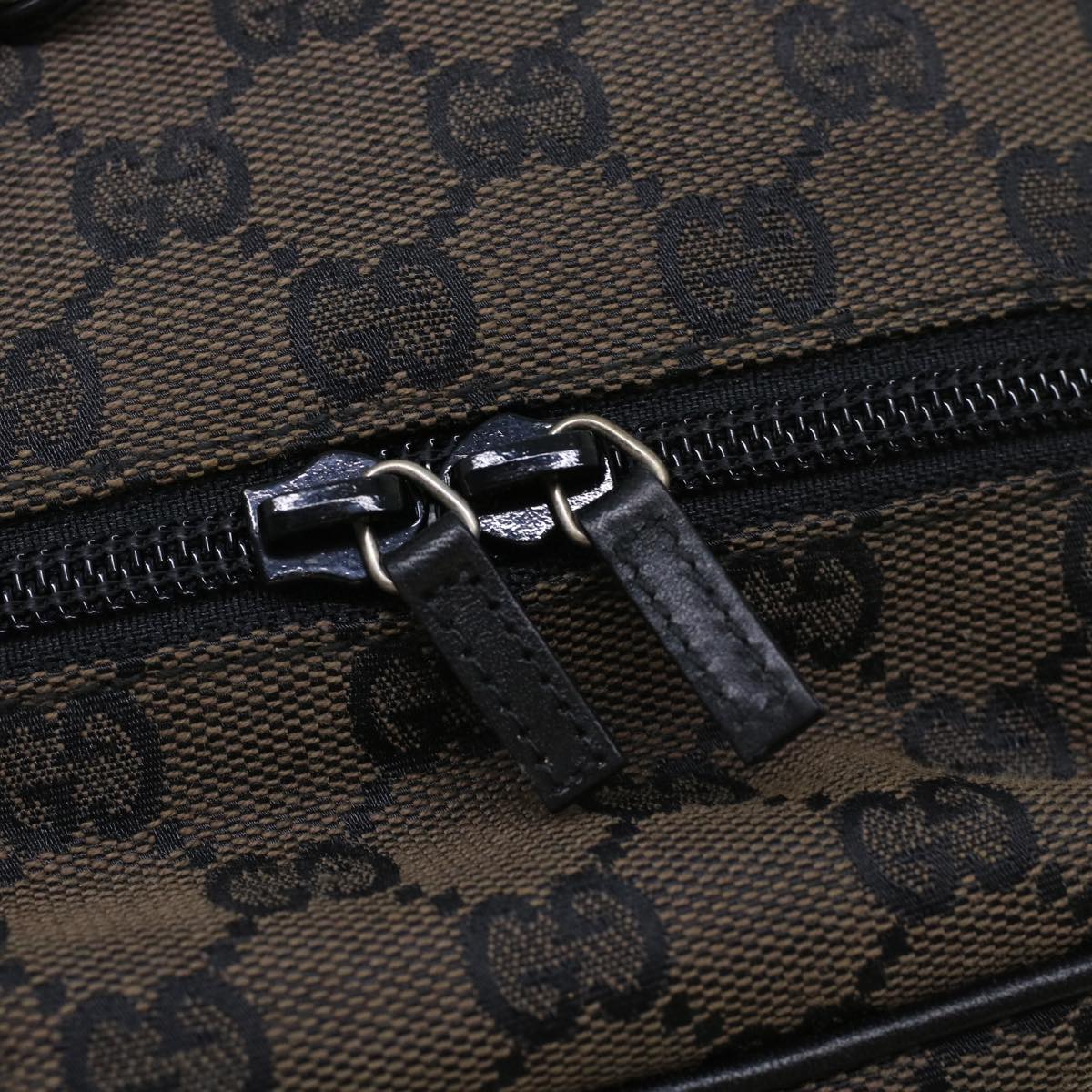 GUCCI GG Canvas Pouch Brown am4309