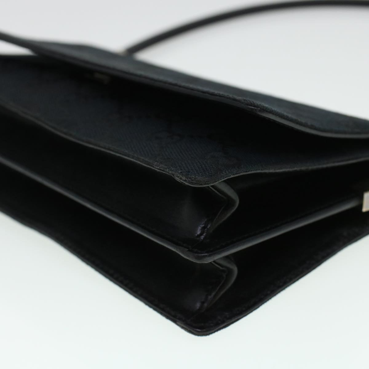 GUCCI GG Canvas Shoulder Bag Black am4339