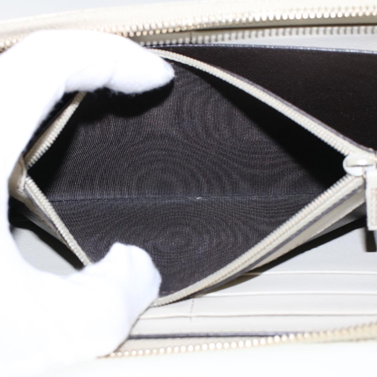 GUCCI GG Canvas Guccissima Long Wallet White 245914 am4402