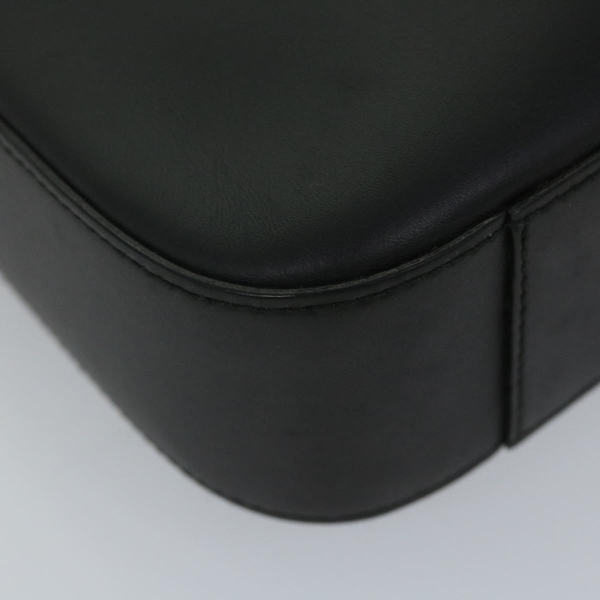 GUCCI Shoulder Bag Leather Black 001 3812 am5115