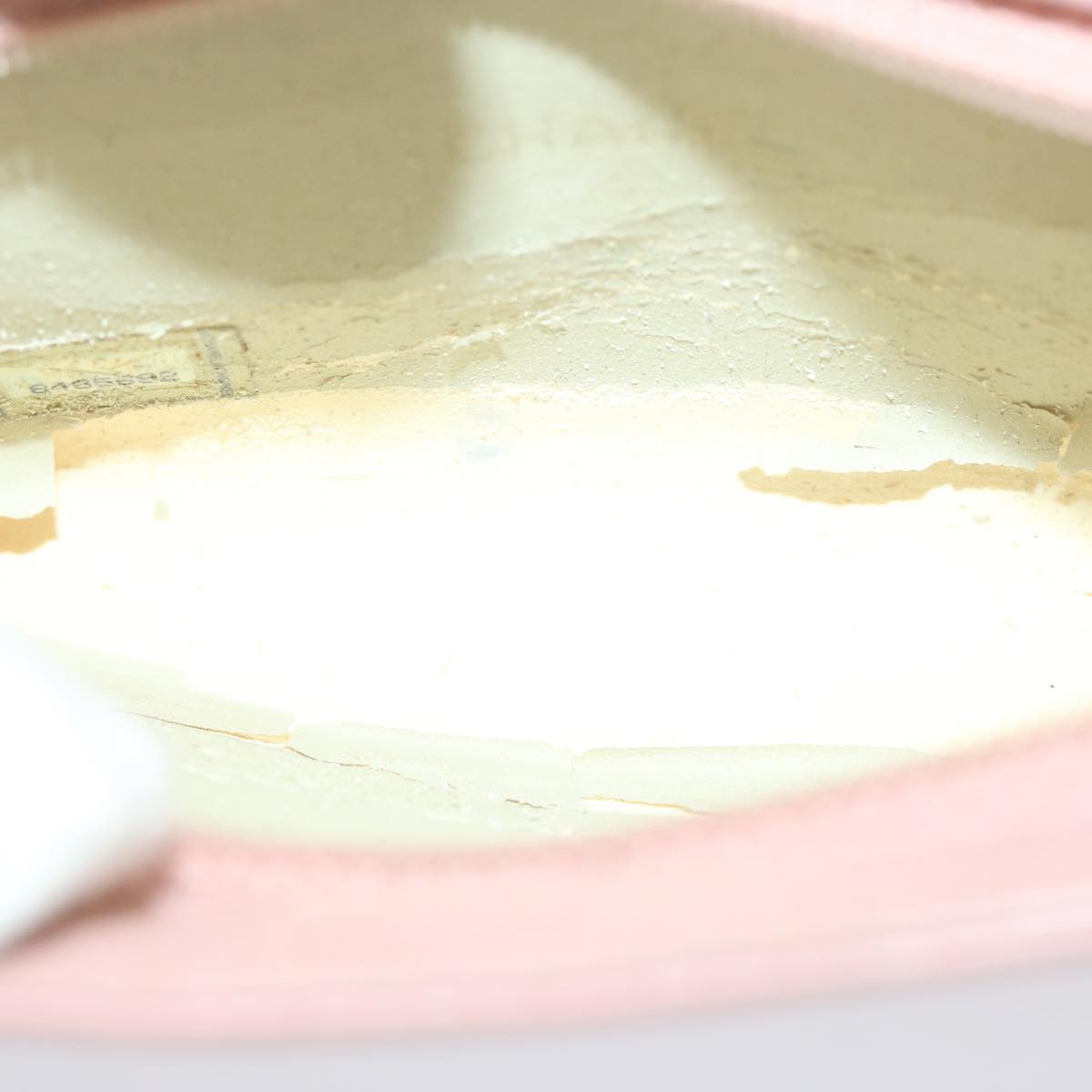 CHANEL Cosmetic Pouch Caviar Skin Pink CC am5668