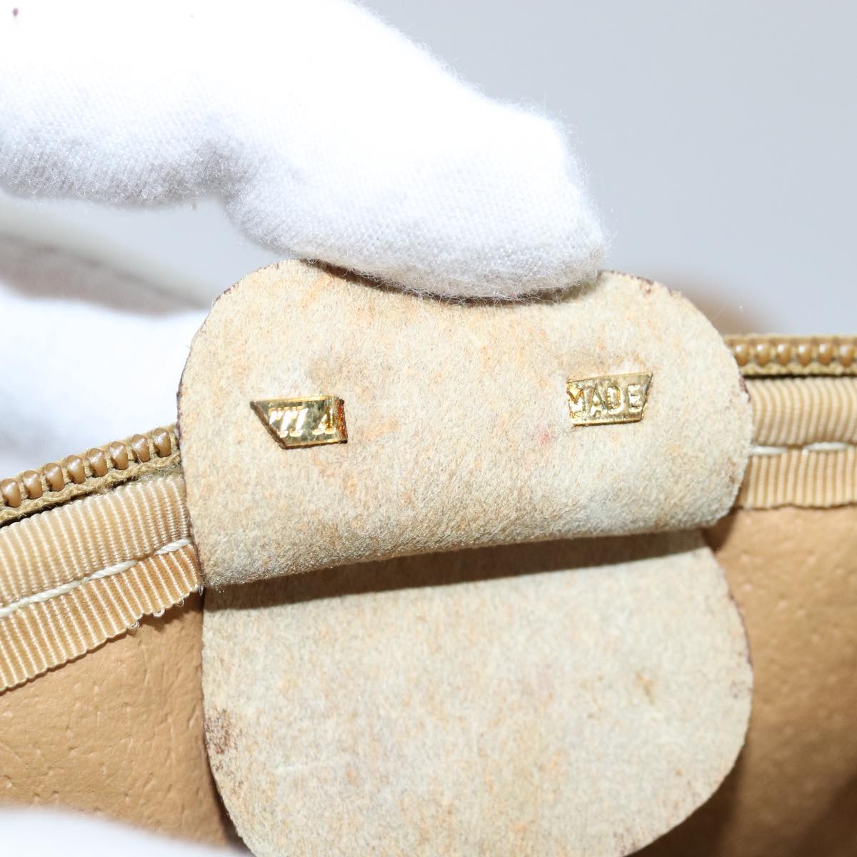 GUCCI Micro GG Supreme Shoulder Bag PVC Beige am6185