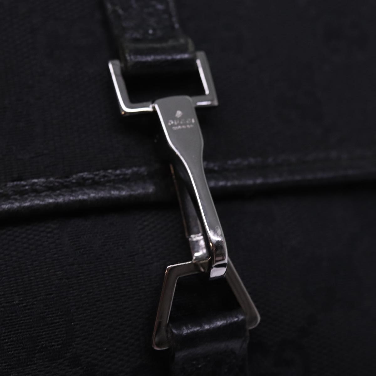 GUCCI GG Canvas Waist bag Black 92543 am6310